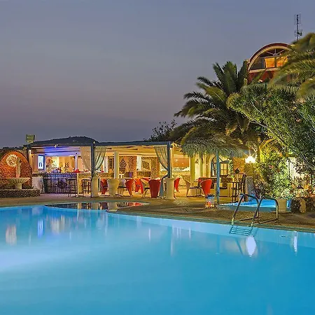 Aparthotel Pantheon Agios Georgios (Santorini)