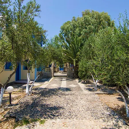 Pantheon Aparthotel Agios Georgios (Santorini)