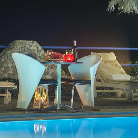 Pantheon Aparthotel 4*