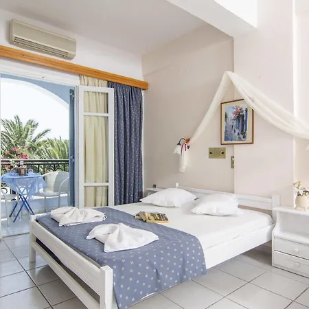 Aparthotel Pantheon Agios Georgios (Santorini)